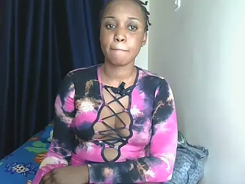 Snapshot of Angel_flame chatting on 07/10/26, 12:19 Angel flame online show from 07/10/26, 12:19