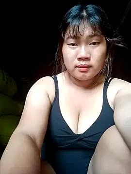 Emelyzz online show from 07/14/26, 11:43
