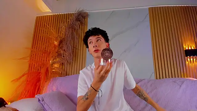 im ethan  online show from 07/24/26, 11:30