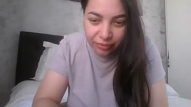Snapshot of ANABELLA87 chatting on 06/15/26, 02:52 ANABELLA87 online show from 06/15/26, 02:52