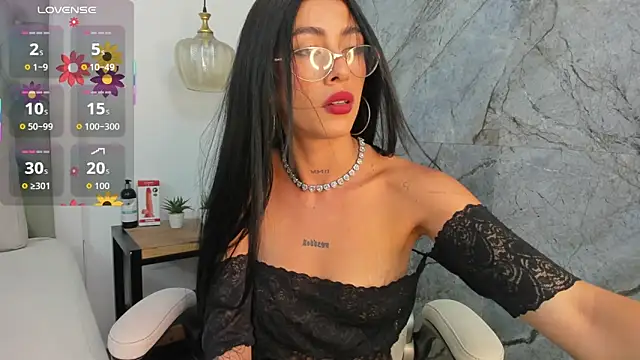 coonie paige online show from 06/18/26, 07:18