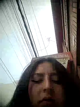 Snapshot of Aly_96 chatting on 06/13/26, 04:05 Aly 96 online show from 06/13/26, 04:05