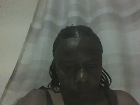 Snapshot of laula3030 chatting on 06/23/26, 02:53 laula3030 online show from 06/23/26, 02:53