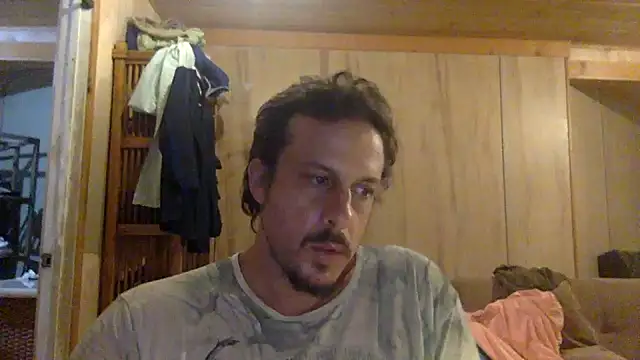 Snapshot of hawaiiguy620 chatting on 06/10/26, 09:52 hawaiiguy620 online show from 06/10/26, 09:52