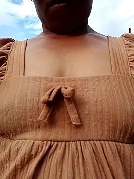 Chin-ni online show from 06/18/26, 09:14