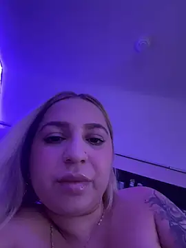 xLexi online show from 07/11/26, 04:53