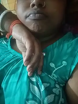 Snapshot of Mumtaz-vijay8 chatting on 06/20/26, 03:26 Mumtaz-vijay8 online show from 06/20/26, 03:26