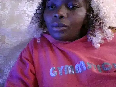 Snapshot of lucyswee chatting on 07/28/26, 05:36 lucyswee online show from 07/28/26, 05:36