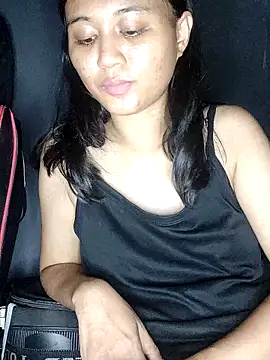 Rayya 4yy online show from 06/15/26, 10:28