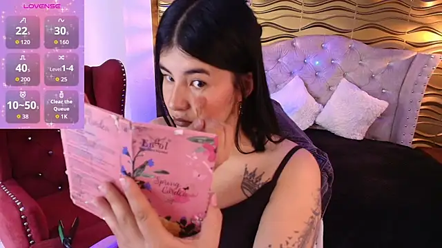  Ninaharpper online show from 06/26/26, 01:04