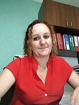 KarinaFlower99 online show from 07/17/26, 09:27