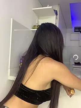kim luna2 online show from 07/02/26, 02:33