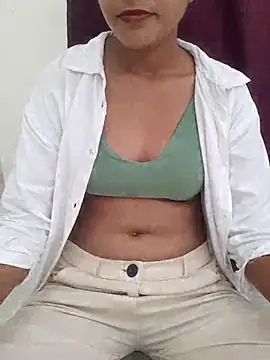 Riya5677 online show from 07/13/26, 03:42