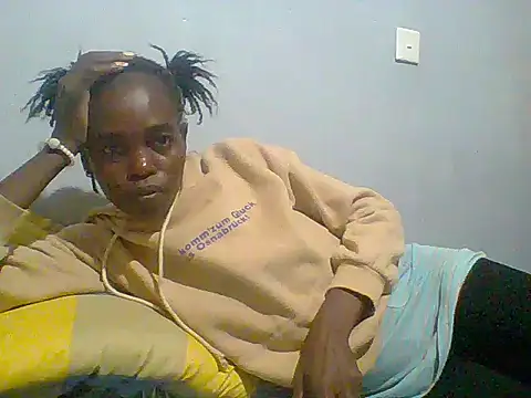 fancyfancy1 online show from 06/15/26, 06:54