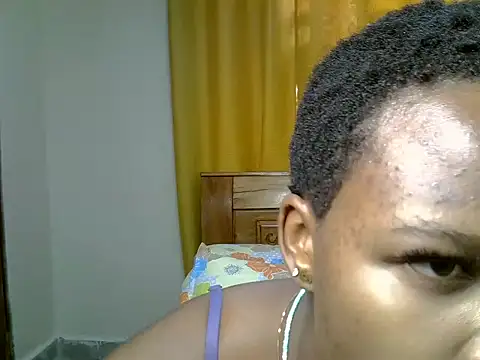 Snapshot of Blaqlova chatting on 07/14/26, 06:18 Blaqlova online show from 07/14/26, 06:18