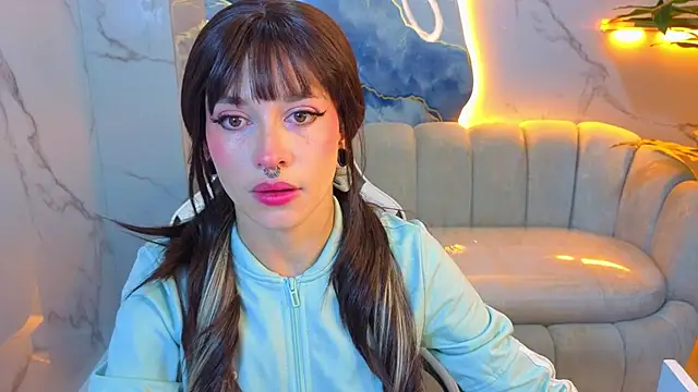 Lily Tx online show from 06/30/26, 12:39