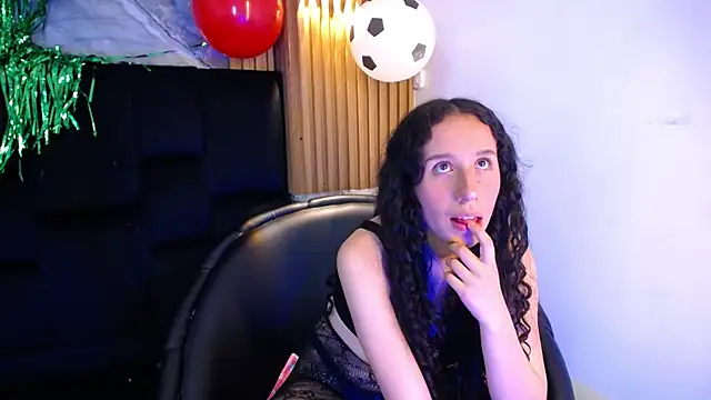 Snapshot of Zafira_Cass chatting on 07/02/26, 03:17 Zafira Cass online show from 07/02/26, 03:17