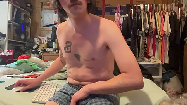 Snapshot of fuckr66669 chatting on 07/02/26, 12:21 fuckr66669 online show from 07/02/26, 12:21