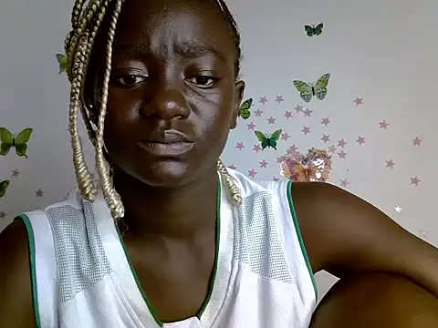 petiteebony254 online show from 06/16/26, 06:54