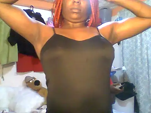 Snapshot of Ladysweetness23 chatting on 06/18/26, 12:11 Ladysweetness23 online show from 06/18/26, 12:11