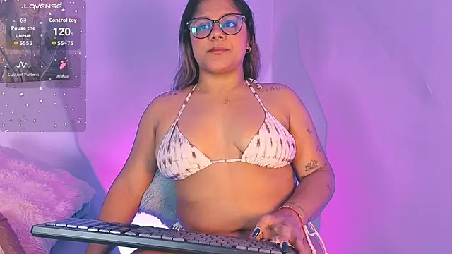 Chelseea bluey online show from 07/19/26, 04:22