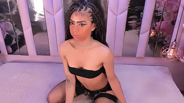 Snapshot of Kittyhart01 chatting on 07/10/26, 01:58 Kittyhart01 online show from 07/10/26, 01:58