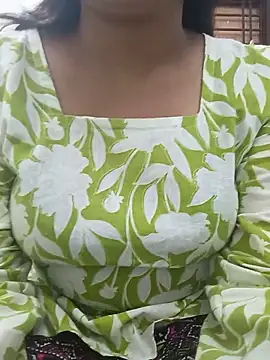Bold-Divya1 online show from 06/14/26, 04:09
