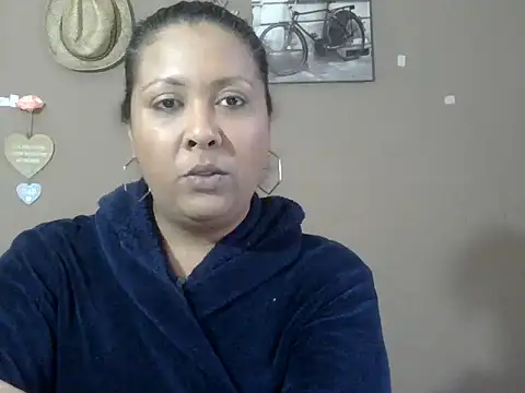 Snapshot of Ruby-Angel29 chatting on 06/23/26, 10:24 Ruby-Angel29 online show from 06/23/26, 10:24