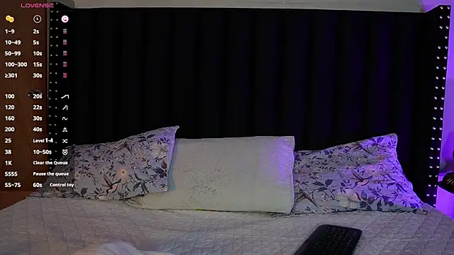youngmommyy online show from 08/08/26, 05:37