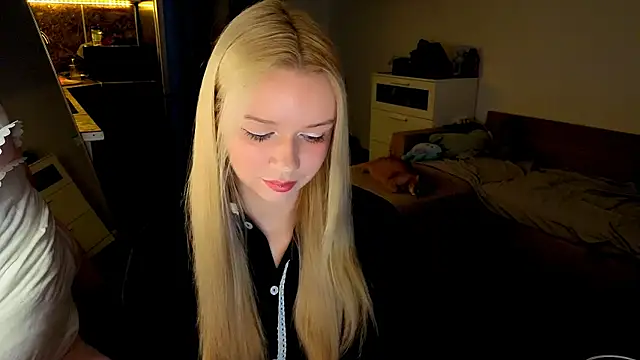 viyy online show from 07/28/26, 06:53