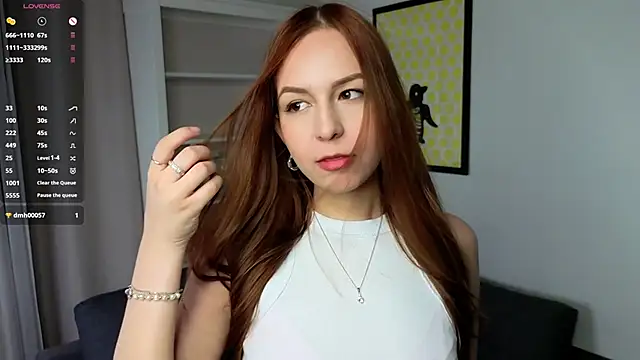 Snapshot of EvelyneBasse chatting on 06/13/26, 09:35 EvelyneBasse online show from 06/13/26, 09:35
