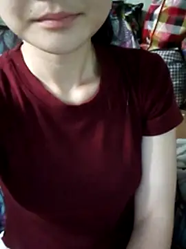 Snapshot of Cerry-cc chatting on 06/14/26, 10:34 Cerry-cc online show from 06/14/26, 10:34