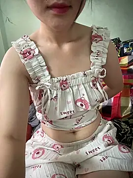 Snapshot of Cerry-cc chatting on 07/15/26, 02:28 Cerry-cc online show from 07/15/26, 02:28
