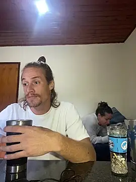 ruivofloripasecrets online show from 07/05/26, 06:37