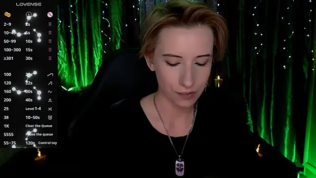 Snapshot of _Shadow_devil__ chatting on 06/24/26, 02:05 Shadow devil online show from 06/24/26, 02:05