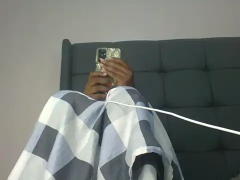 Black prettty online show from 07/12/26, 07:32