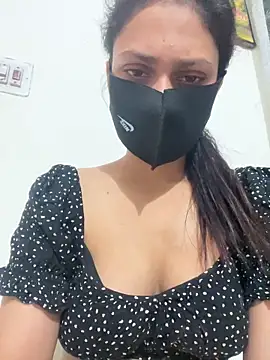 kavyq3791 online show from 06/15/26, 05:15