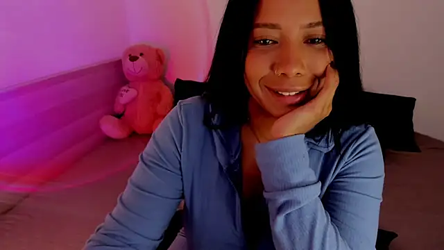 NicolePasqualott online show from 11/24/25, 09:14