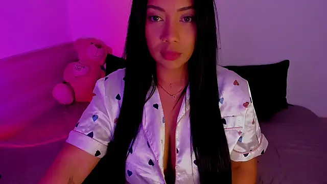 NicolePasqualott online show from 11/30/25, 06:01