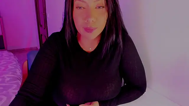 NicolePasqualott online show from 02/13/26, 06:37