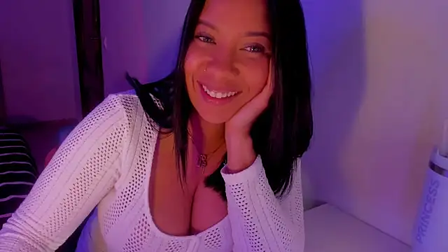 NicolePasqualott online show from 04/14/26, 07:42