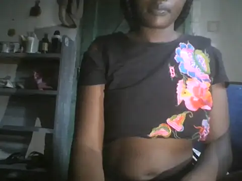 Nickitalove online show from 06/19/26, 02:43