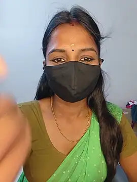 Snapshot of YALINITWO7_TAMIL chatting on 07/16/26, 07:09 YALINITWO7 TAMIL online show from 07/16/26, 07:09