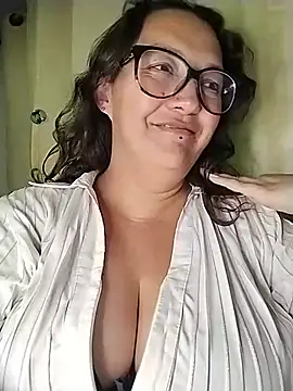  Saraqueen-- online show from 06/25/26, 05:12