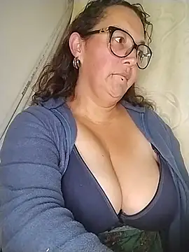  Saraqueen-- online show from 07/05/26, 04:19