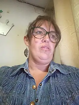  Saraqueen-- online show from 07/24/26, 12:08