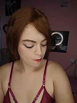 Snapshot of hanna_horny77 chatting on 06/21/26, 03:58 hanna horny77 online show from 06/21/26, 03:58