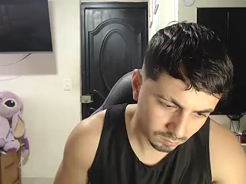 Snapshot of Sebas_Blessed chatting on 06/17/26, 06:53 Sebas Blessed online show from 06/17/26, 06:53