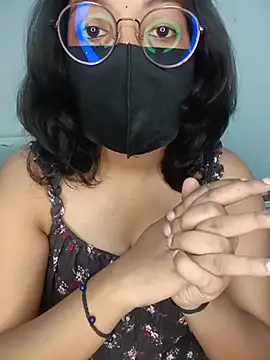 Snapshot of hottydisha chatting on 07/30/26, 01:21 hottydisha online show from 07/30/26, 01:21