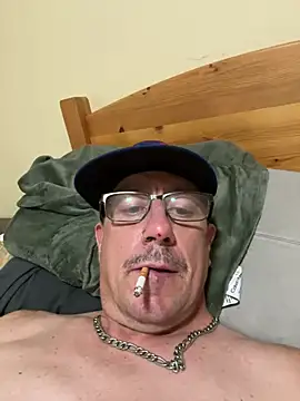 Dicklegend2245 online show from 07/04/26, 08:42